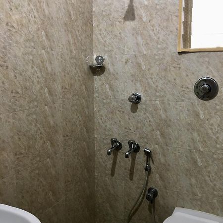 Hotel Subashini International Chennai Bagian luar foto