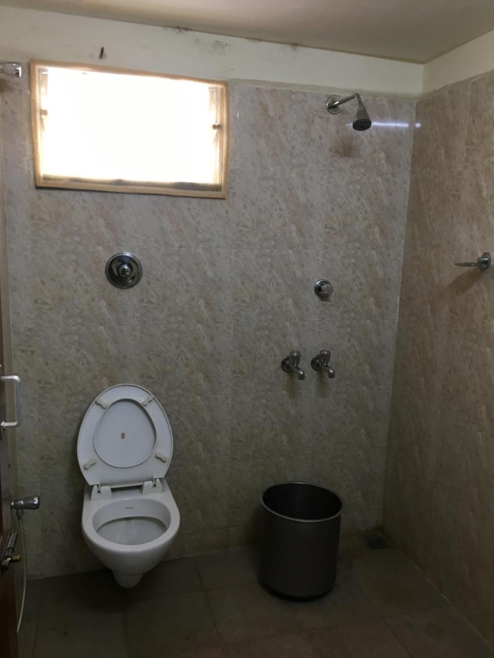 Hotel Subashini International Chennai Bagian luar foto